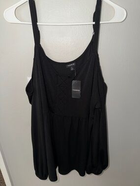 Cold shoulder top | Brand new | TORRID